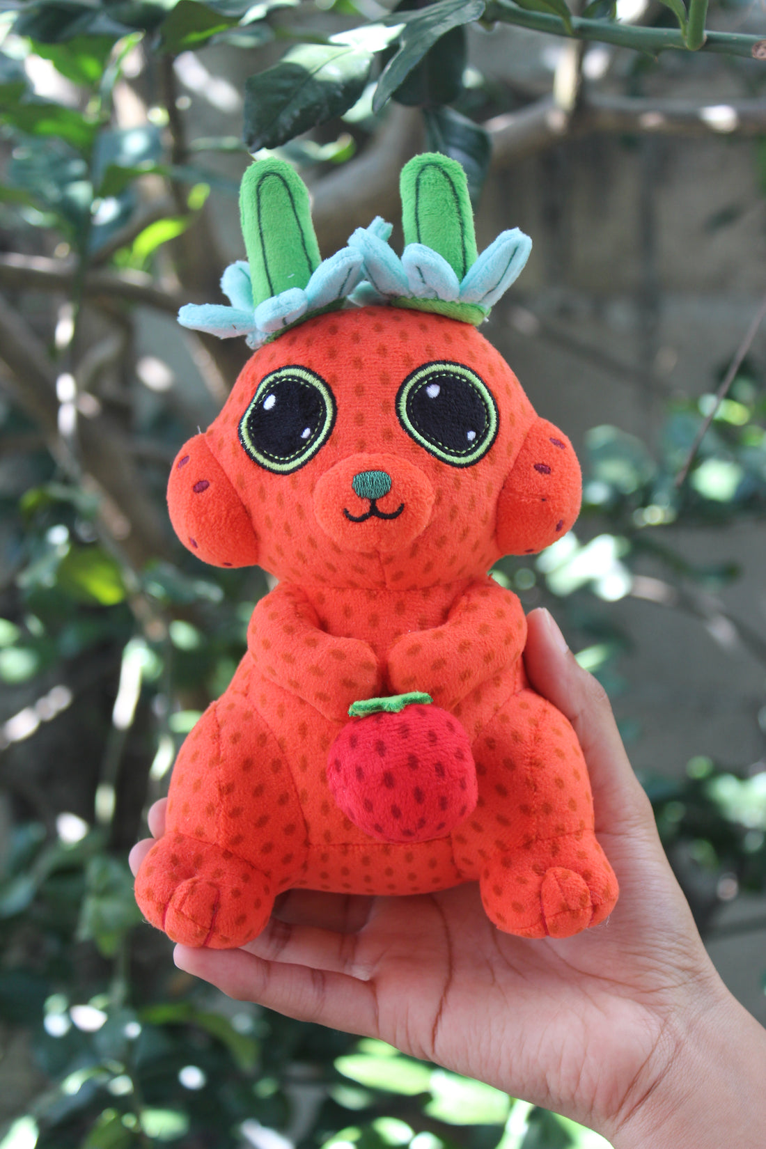 Flower the Strawbunny (pre order)