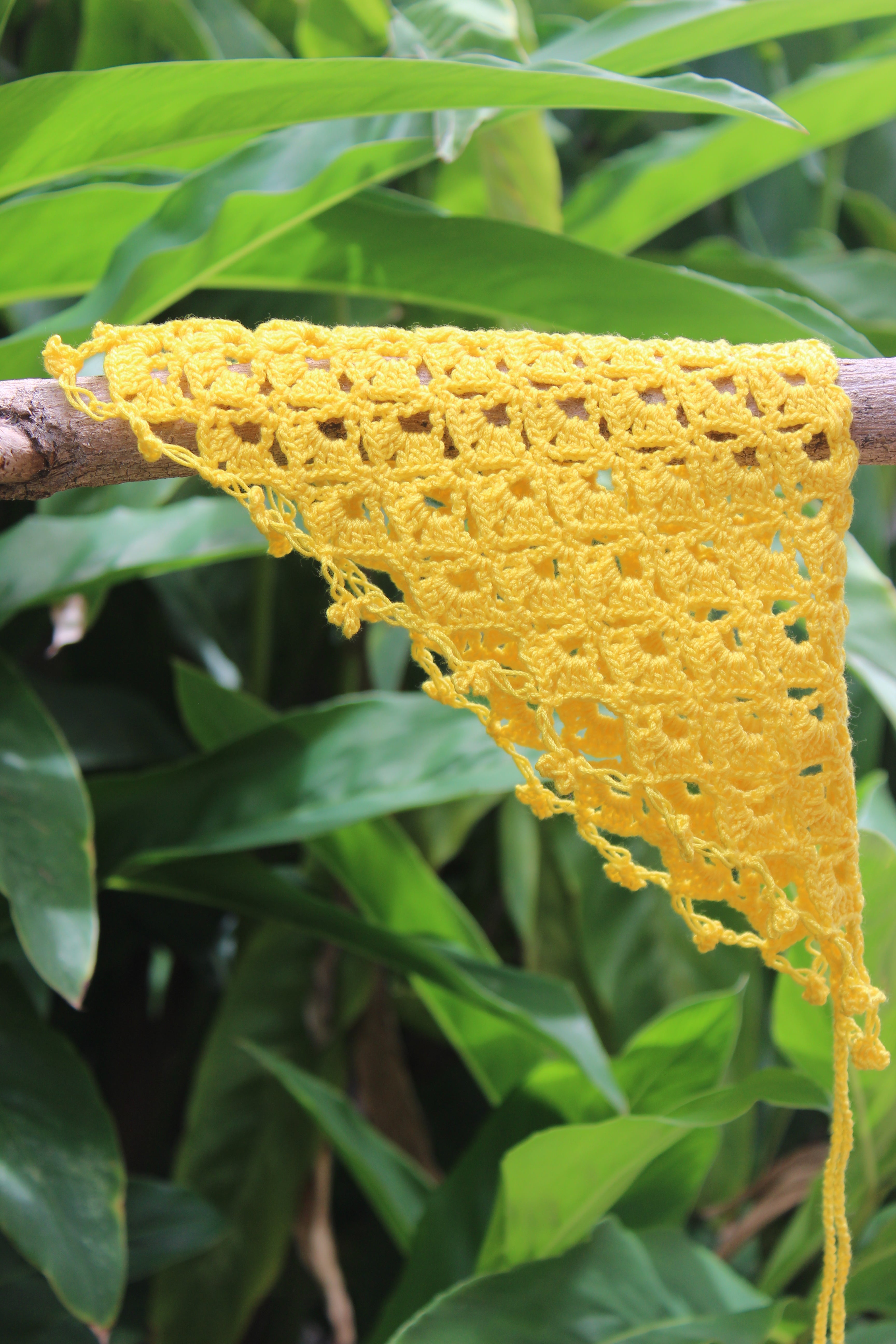 Banana sunbeam headscarf