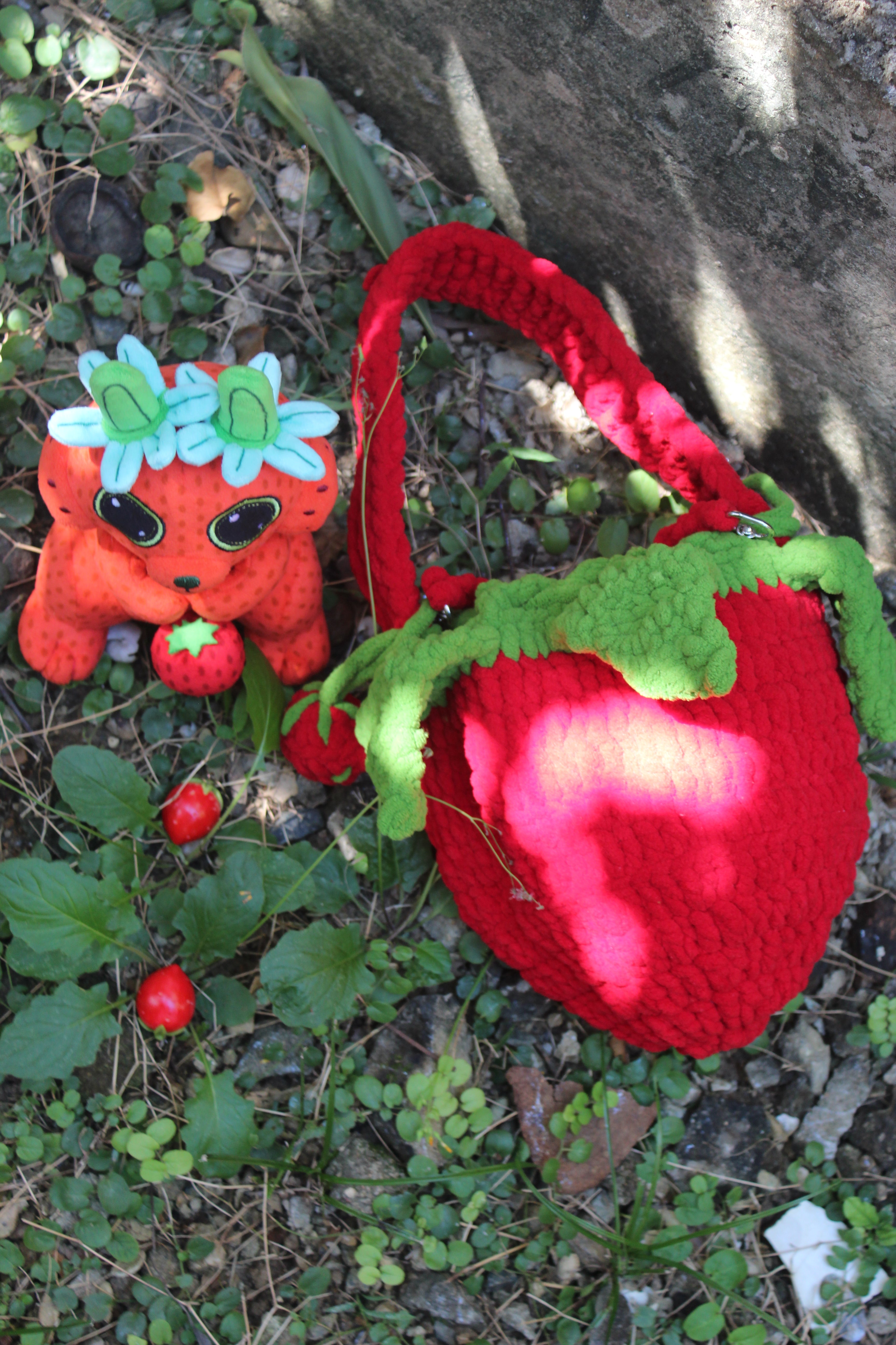 Flower the Strawbunny (pre order)